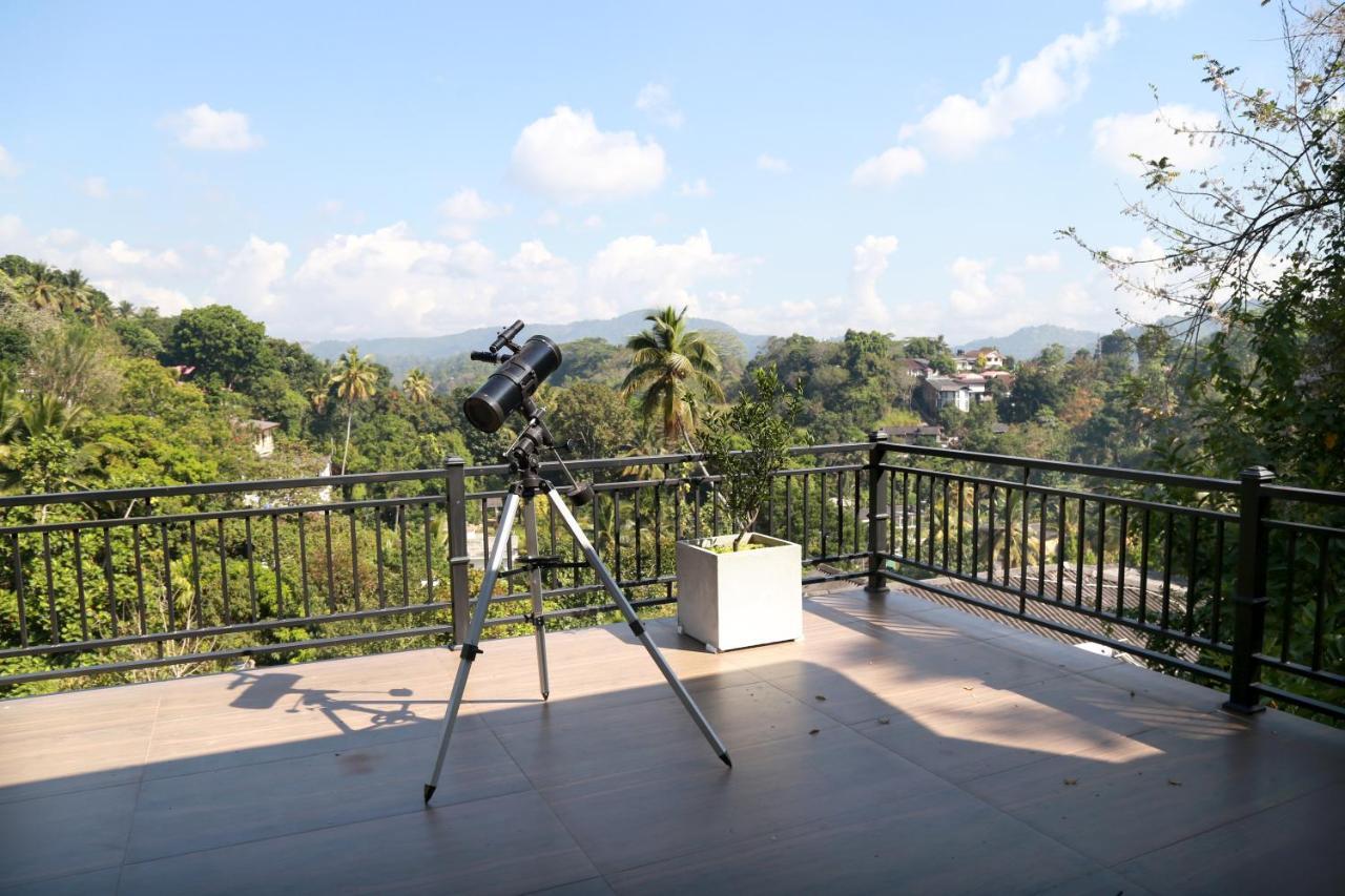 Chathu Holiday Home Kandy Exterior photo